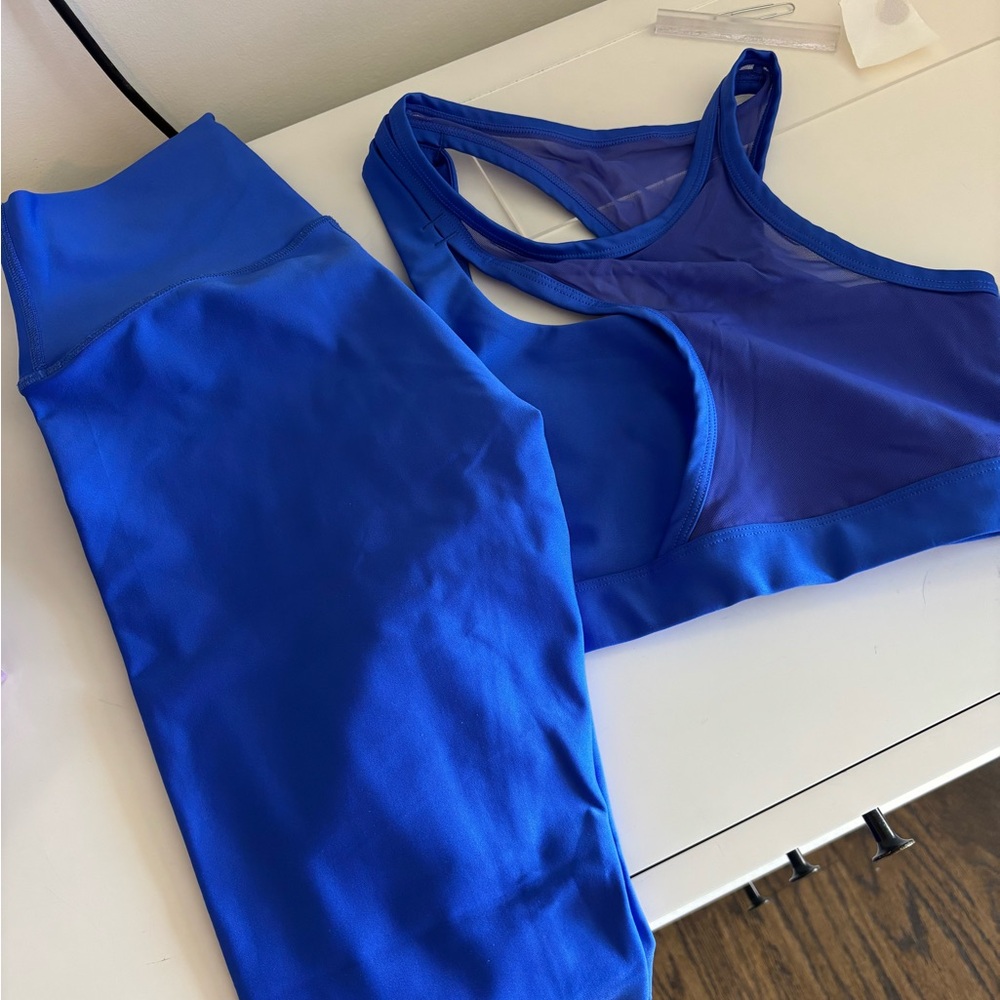 Alo yoga blue Women's workout Set